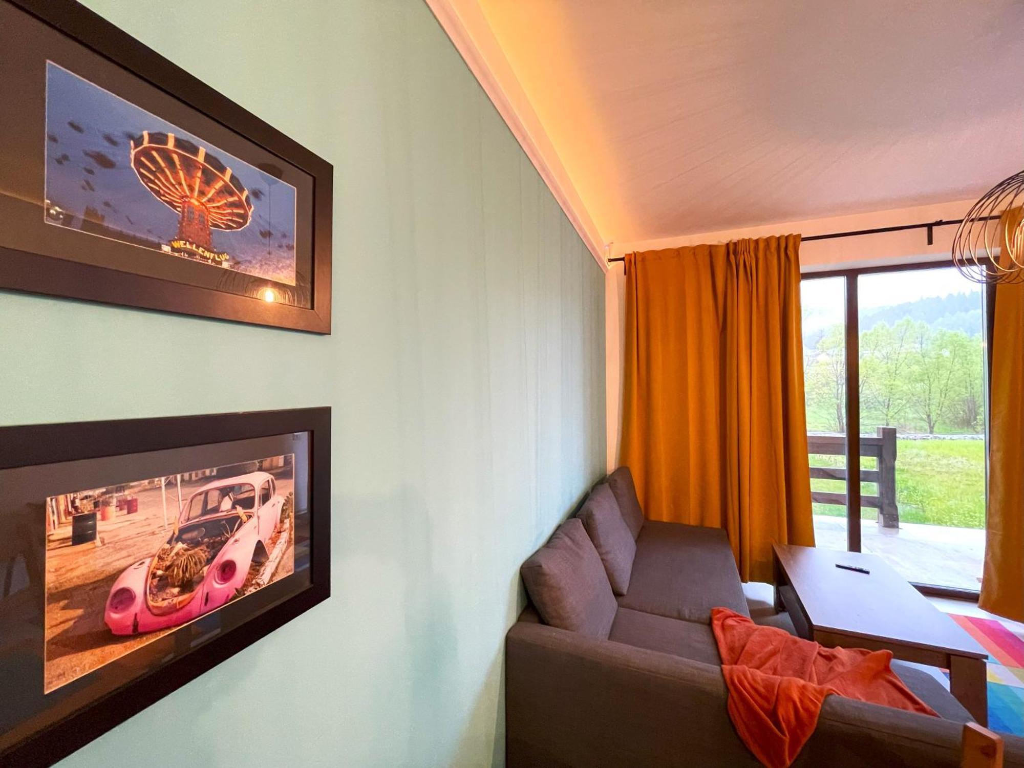 Cozy Riverfront Apartments With Garden And Mountain View Буштені Екстер'єр фото